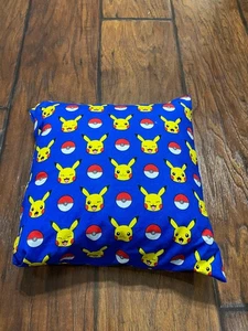 Pikachu Pokemon Peluche Piccolo Cuscino Fatto in Casa - Foto 1 di 8