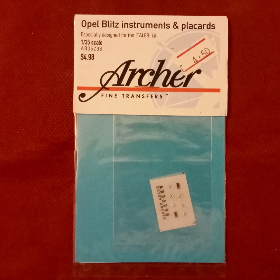 Opel Blitz instruments & placards for Italeri kit - SCALA 1/35 Archer AR35298 - Immagine 1 di 1