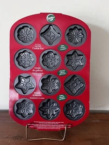 Wilton Snowflake Cookie Pan Sheet Mold 12 Cavity Non-Stick Christmas Winter NEW - Picture 1 of 8