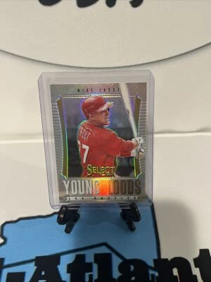 2013 PANINI SELECT MIKE TROUT YOUNGBLOODS SILVER PRIZM REFRACTOR CARD. Mint! - Image 1 of 2