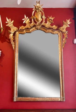 An Impressive Large Large 19th Century Italian Carved Baroque Style Giltwood Mi Cover