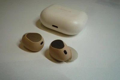 Genuine Jabra Elite 10 - Cream - Image 1 of 4