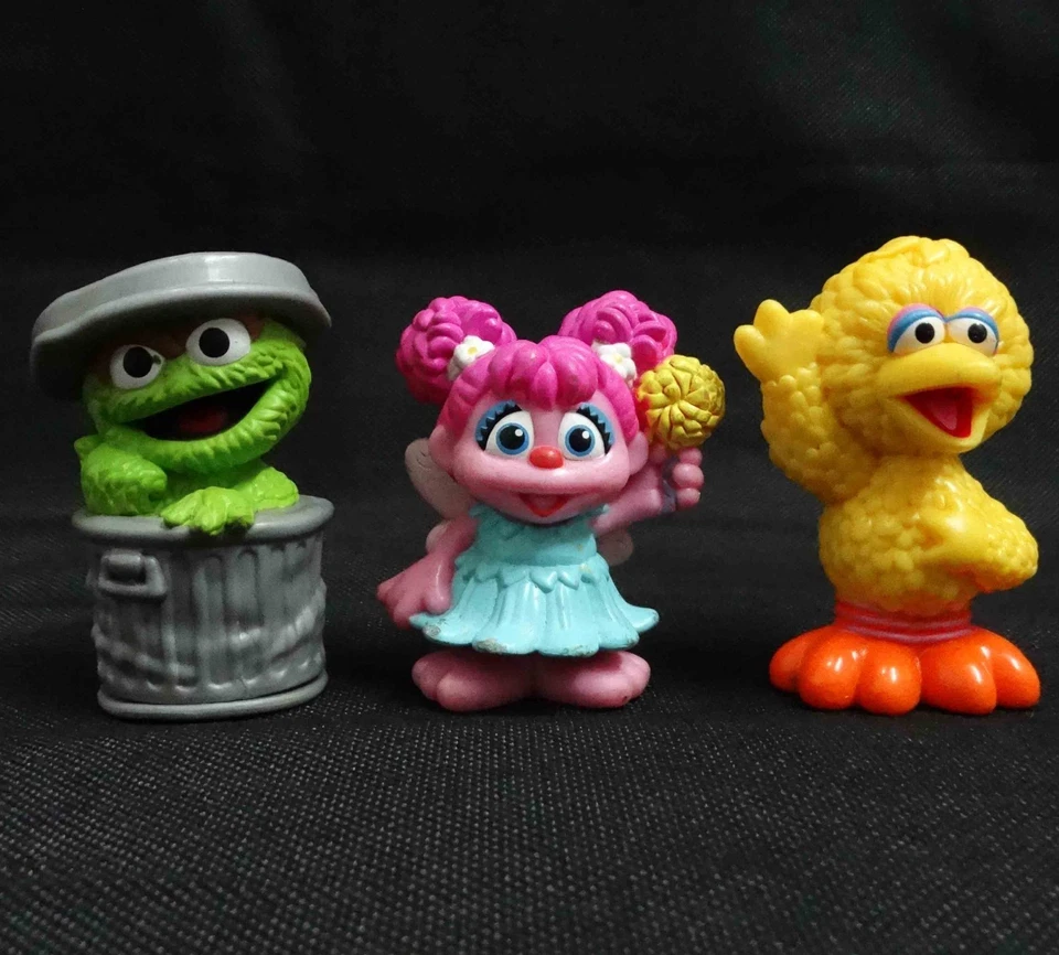 lote de 3 figuras Hasbro Playskool Plaza Sésamo Abby Oscar Big Bird   Foto 1 de 1