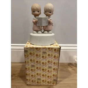 Precious Moments "Frieden auf Erden" Musik Ornament Jungen singen 1980 E-4726 Box - Bild 1 von 9