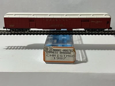 CON COR 1987 CHRISTMAS EXPRESS TOYS RIVAROSSI HEAVYWEIGHT BAGGAGE PASSENGER  N - Image 1 of 4
