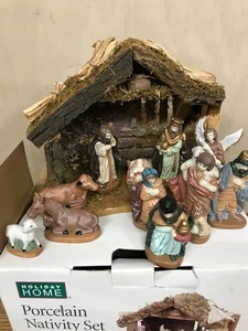 Vintage Porzellan Krippe 11-teilig Ferienhaus Holz Stall komplett - Bild 1 von 9