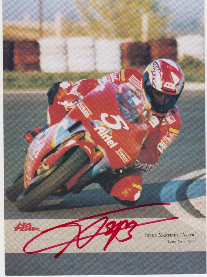Jorge Martinez  original signierte Autogrammkarte  15 x 21 - Bild 1 von 1