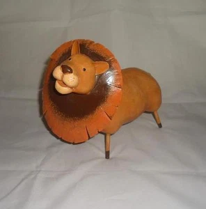 Figura Ranger Gift Caprichoso León Animal Salvaje Gato Grande 2004 Nueva en Caja Retirado 4449-8 - Imagen 1 de 3
