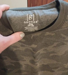 Boys Thermal Underwear Long Sleeved Camo Shirt Size Small - Picture 1 of 3