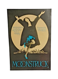 Moonstruck Movie Souvenir Programme Vintage 80's Cher - Picture 1 of 12