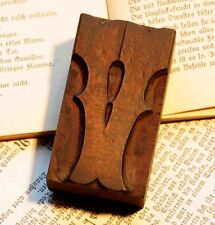 Letter "V" rare decorative wood type character letterpress printing block font 