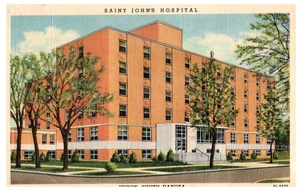 Saint John's Hospital Huron SD Vintage Linen Postcard c.1947 Medical - Picture 1 of 2