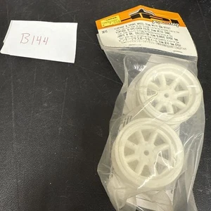 hpi3810 VINTAGE 8 SPOKE WHEEL 31mm WHITE 6mm OFFSET 1/10 On Road 4WD kyosho Fw06 - Picture 1 of 1