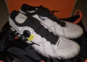 DMT KR1 Road Shoes White Black Eu 46 UK 11 New But Box Tatty. Please Read Desc - Picture 1 of 9