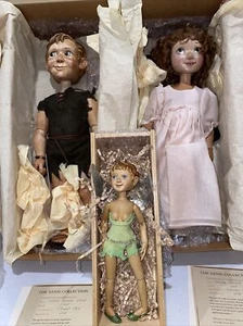 Xenis Peter Pan, Wendy & Tinker bell Wooden Doll Set LE # 104/225- 2009 NIB! - Bild 1 von 22