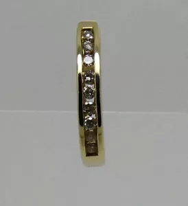 SOLID 9CT YELLOW GOLD DIAMOND SINGLE HUGGIE EARRING - ONE EARRING ONLY - Picture 1 of 8