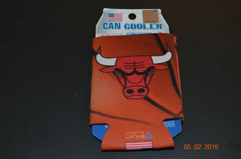 CHICAGO BULLS CAN COOLER - NEW Cover