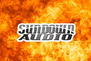 Sundown AUDIO Amp Subwoofer Stereo COMPETITION CAR Truck WINDOW STICKER DECAL - Foto 1 di 1