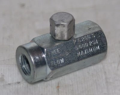 1/8" Npt Steel Needle Check Valve  (5000Psi) Parker Partrol PC200S - Image 1 of 3