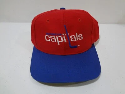 Boné Snapback Vintage NHL Washington Capitals Spellout Anos 90 Universal U.I.I. - Imagem 1 de 4