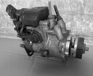 Pompa Alta Pressione Einspritzpumpe Delphi 9109-750 R8640A121A - Imagen 1 de 1