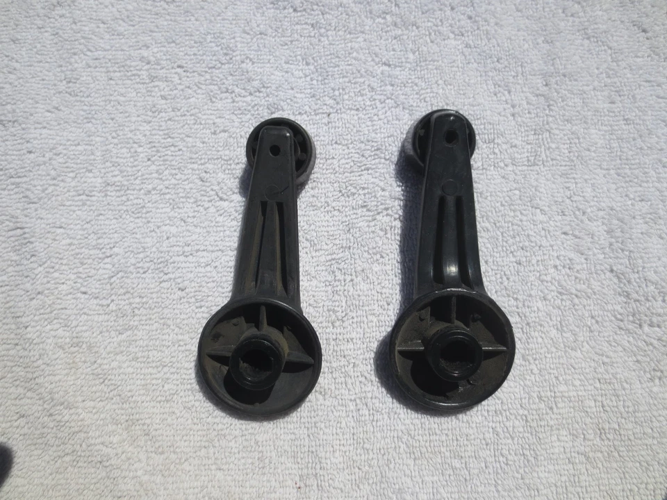 Black Window Crank Handle for GMC 1500 2500 Chevy C K 10 - Image 1 of 2