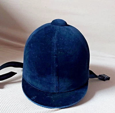 Reithelm Gr. 57 von Wembley in Schwarz 5091, gebraucht, Schwarz, guter Zustand - Bild 1 von 4