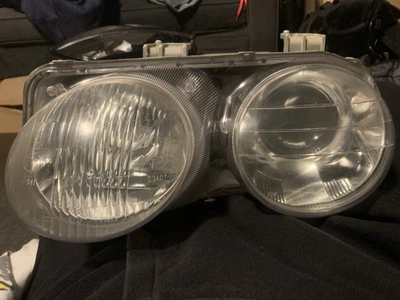 Conjunto de faros laterales del conductor izquierdo Acura Integra 1998-2001 OEM usado Foto 1 de 4