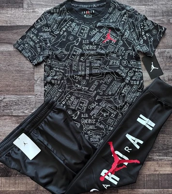 Nuevo con etiquetas Nike Air Jordan Niños YMD Negro/Blanco/Rojo Conjunto de 2 piezas Pantalones de Correr Medianos Foto 1 de 4