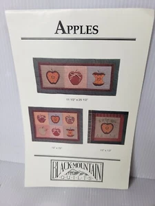 Black Mountain Quilts Apples  PLACEMATS Pieced Quilt Sewing Pattern - Picture 1 of 9