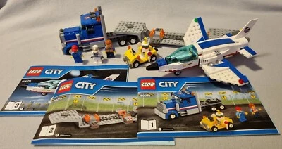 Lego City: Training Jet Transporter (60079 – Retired) - Image 1 of 3