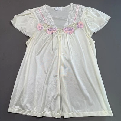 Vintage Vanity Fair Ivory Floral Lace Short Sleeve Nightgown Women's Medium - Image 1 of 3
