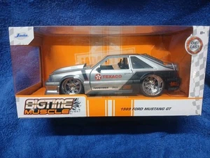 JADA 1989 Ford Mustang GT - Texaco BIG TIME MUSCLE - Picture 1 of 4