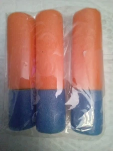 3 Stück WaterBlaster Wasserwaffen für KinderShooter tragbarer Wasseranschluss 2 Farben Kinderschaum - Bild 1 von 3