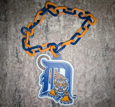 MLB DETROIT TIGERS Oversized Big Fan Chain Necklace 3d Printed - Image 1 of 3
