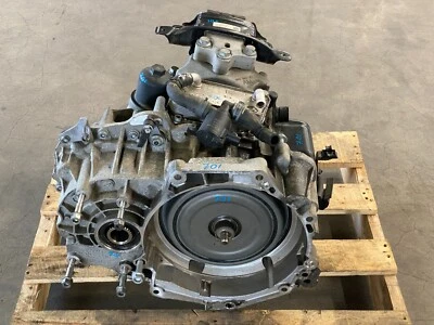 AUDI A3 QUATTRO 2015-2016 TRANSMISIÓN AUTOMÁTICA MONTAJE COMPLETO FABRICANTE DE EQUIPOS ORIGINALES LOTE 701 Foto 1 de 4