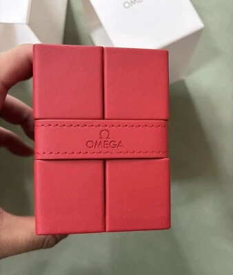 OMEGA WATCH BOX TRAVEL BOX RED BOX — 第 1/4 张图片
