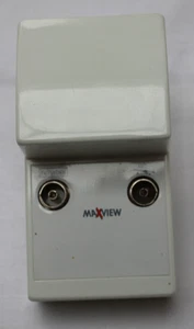 Maxview Plug In Signal Booster.  230V~50HZ. With 2 Coax cables. - Picture 1 of 3