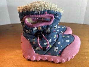 BOGS BMOC Säuglinge Kleinkind Mädchen Größe 6 wasserdicht Winterstiefel Pegasus rosa blau - Bild 1 von 9