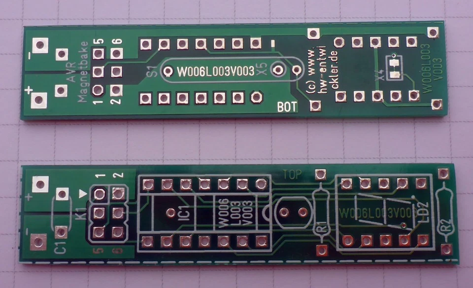 THT - Scheda vuota per geocaching 7 segmenti luce reattiva / cottura magnetica con AtTiny24 - Immagine 1 di 1