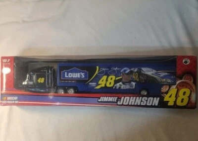 Modelo de plataforma de remolque Jimmie Johnson 1/64 Lowe's NASCAR #48 Foto 1 de 4