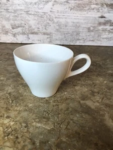Mikasa SOPHISTICATE K1990 ricambio fine Cina Giappone tazza tè bianco o caffè - Foto 1 di 4