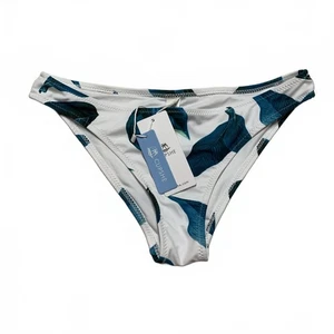 Cupshe Women's Size M Bikini Bottoms with Blue Leaf Print - Picture 1 of 9