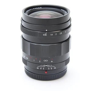 Voigtlander NOKTON 25mm F/0.95 Type II (Micro Four Thirds) #384 - Picture 1 of 12