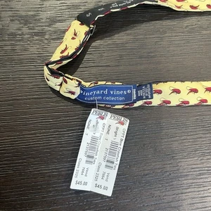 NWT men's Vineyard Vines Yellow Bow tie Red Crawfish MSRP $45 - Picture 1 of 7