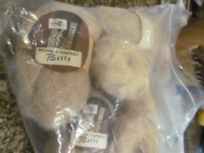 * 7 Mohair Fantasy BETTY 1,4 OZ. SKEINS, BEIGE/TOSTADO Foto 1 de 2