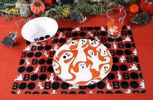 AJUSTE DE LUGAR DE 4 PIEZAS PARA NIÑOS CRATE & BARREL GHOSTS - NUEVO CON ETIQUETAS - ¡SIRVE UN POCO DE DIVERSIÓN ATERRADORA! - Imagen 1 de 11