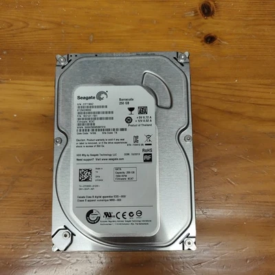 Seagate Barracuda - 3.5" - SATA - HDD - 250GB - 7200RPM Desktop Hard Drive SATA - Image 1 of 4