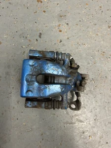 PINZA DE FRENO TRASERA VAUXHALL ASTRA VXR Y PORTAAVIONES LADO DEL PASAJERO N/S MK5 H 2006 - Imagen 1 de 2