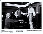 Christopher Atkins + Ted Hamilton + Regisseur Ken Annakin (1982) 🙂 Foto K 467